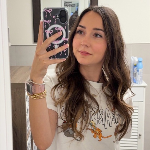 Meet your Posher, Shelby - Picture 1 of 1